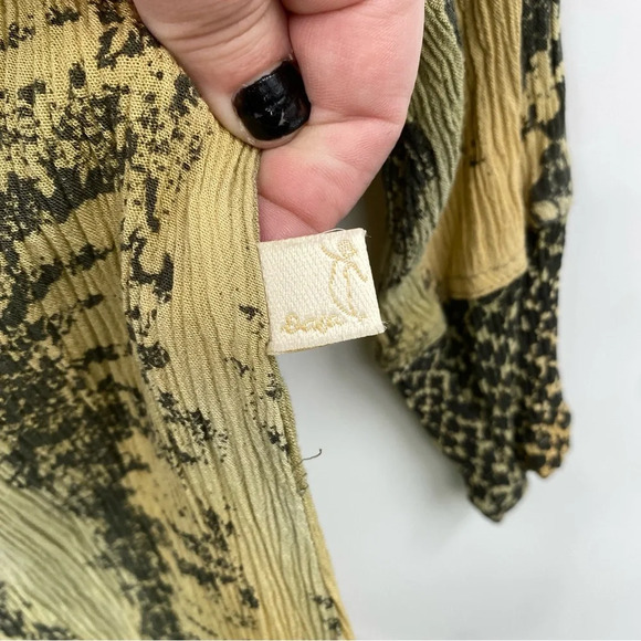 Daya Maxi Dress Womens Size Medium Gold Green Neon Snakeskin Print Half Sleeve - Picture 2 of 12